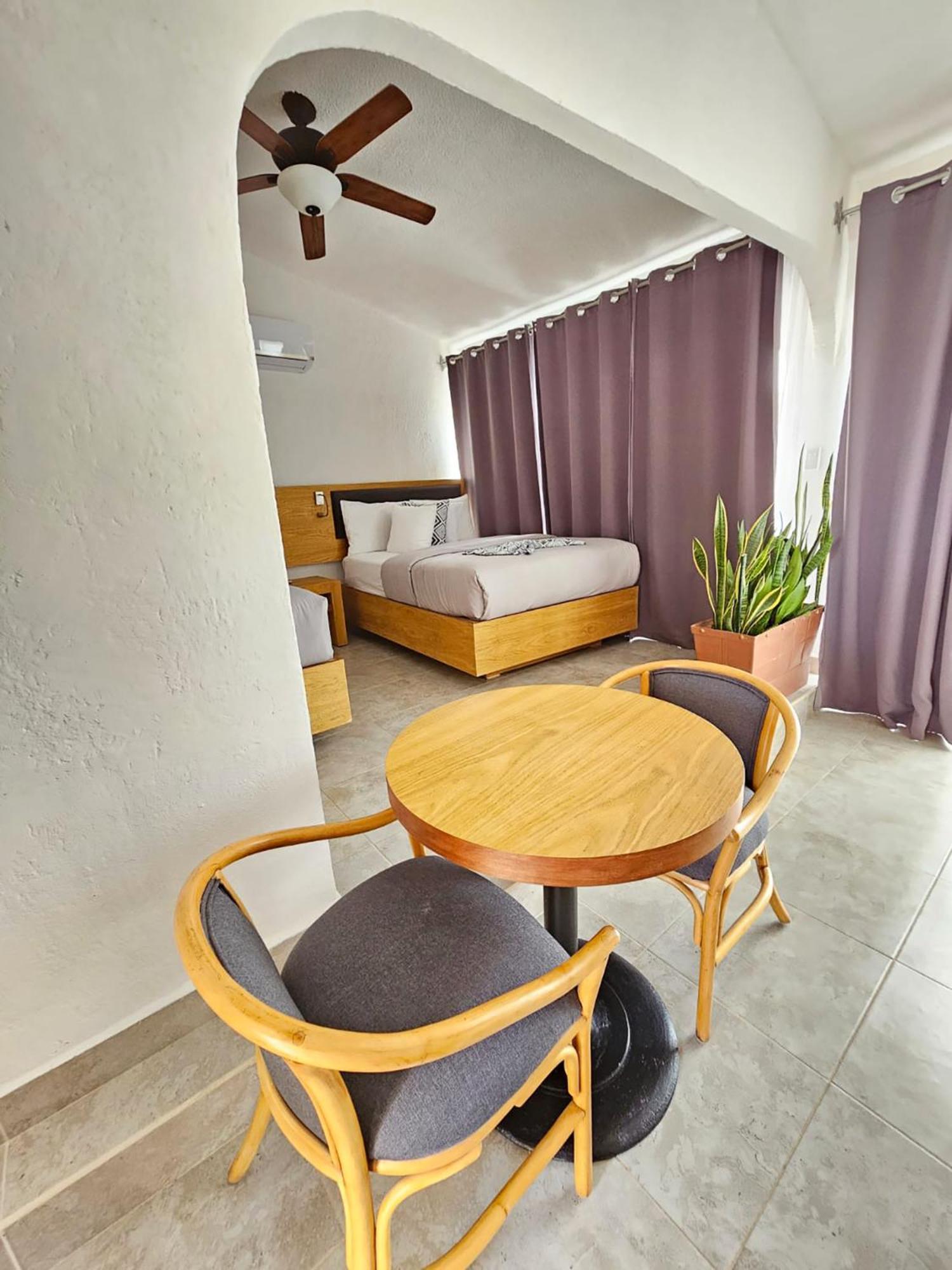 Buena Vista Oceanfront & Hot Springs Resort 雪松山 外观 照片