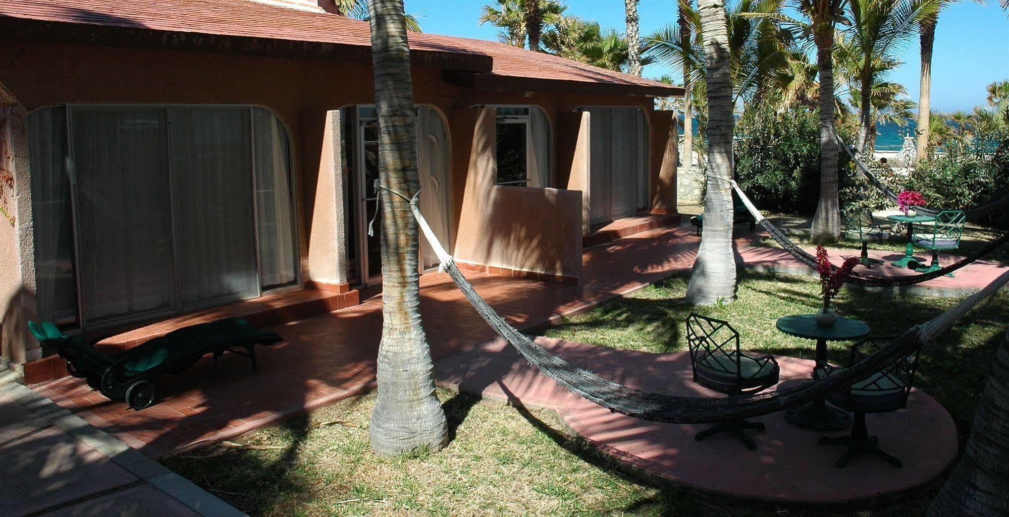 Buena Vista Oceanfront & Hot Springs Resort 雪松山 外观 照片